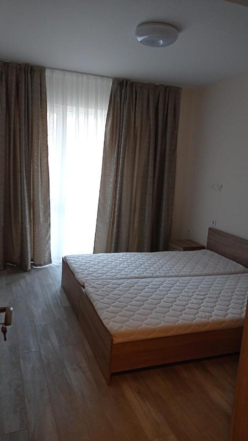 Апартамент За Гости Ниш 1 Veliko Tarnovo Exterior foto